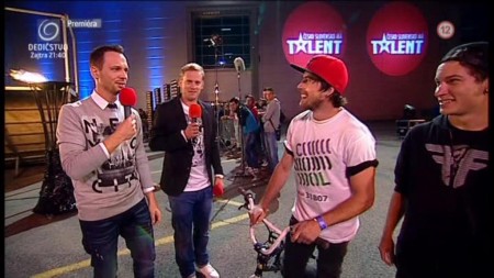 PDVD_039.JPG