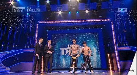 PDVD_057.JPG