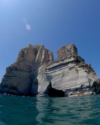 milos22.jpg