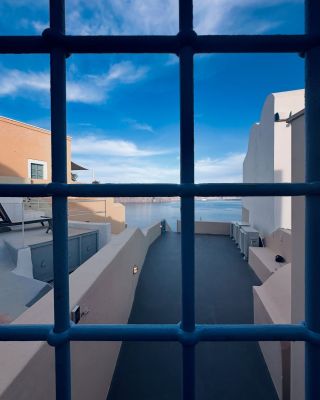 santorini16.jpg